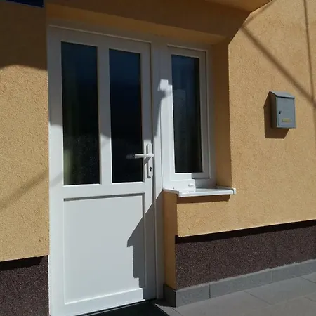 Flower Double Split - 4* دوغوبولج