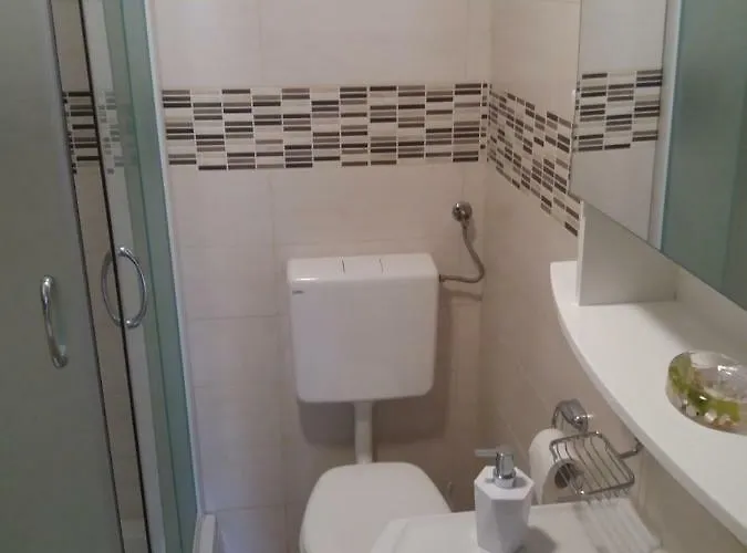 Gasthof Flower Double Split -