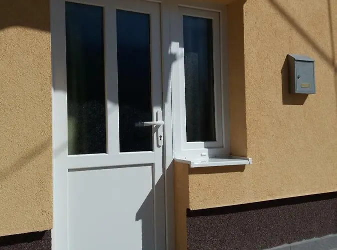 Flower Double Split - 4* Dugopolje